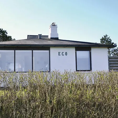 Three-bedroom In 펜션 *